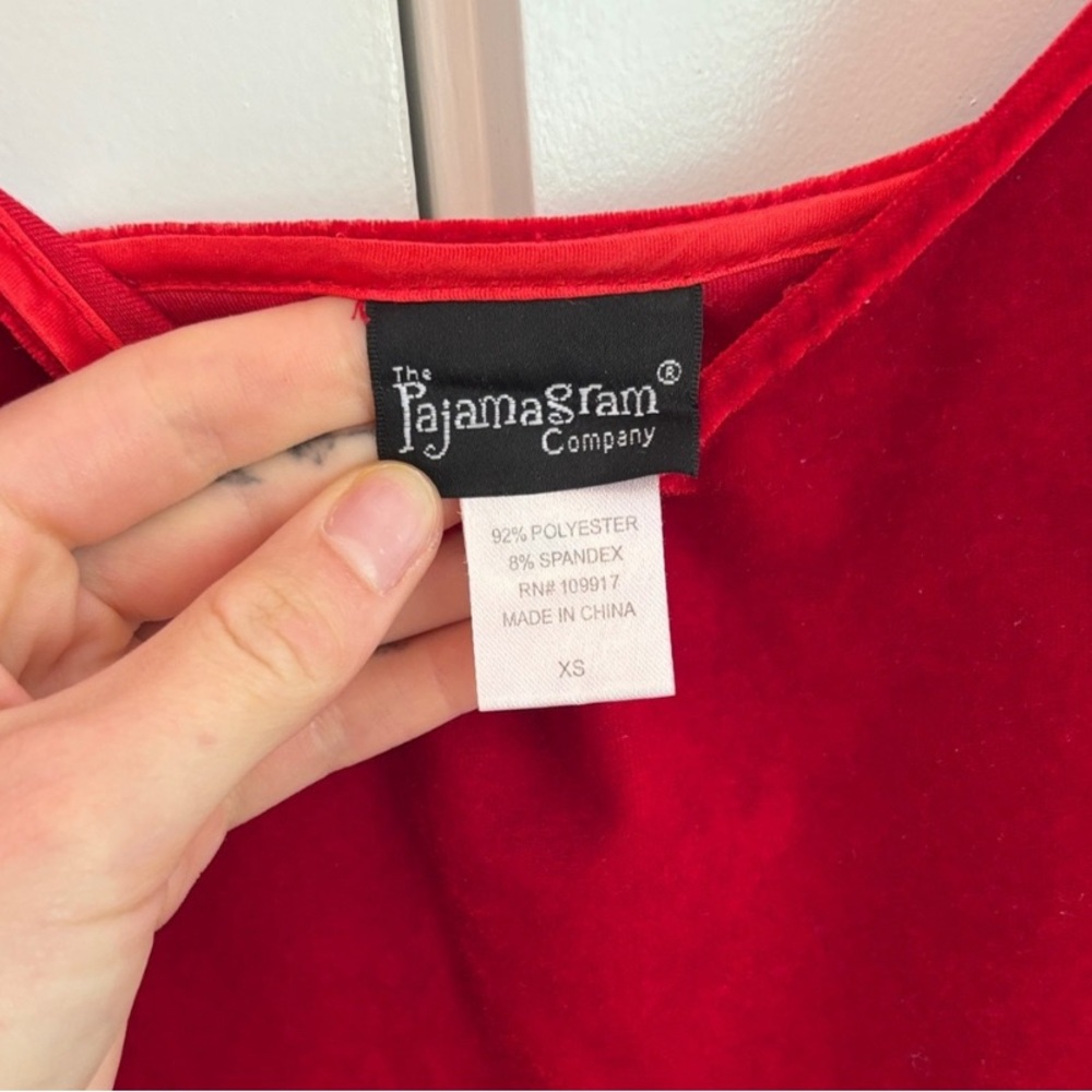 Chic Red Camisole Top - Picture 2 of 6